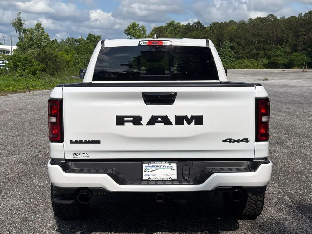 New 2026 Bright White Clear-Coat Exterior Paint RAM Laramie image 4