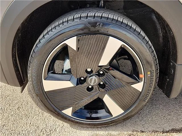 New 2026 KAD Gun Metall Nissan SR All-Wheel Drive image 3