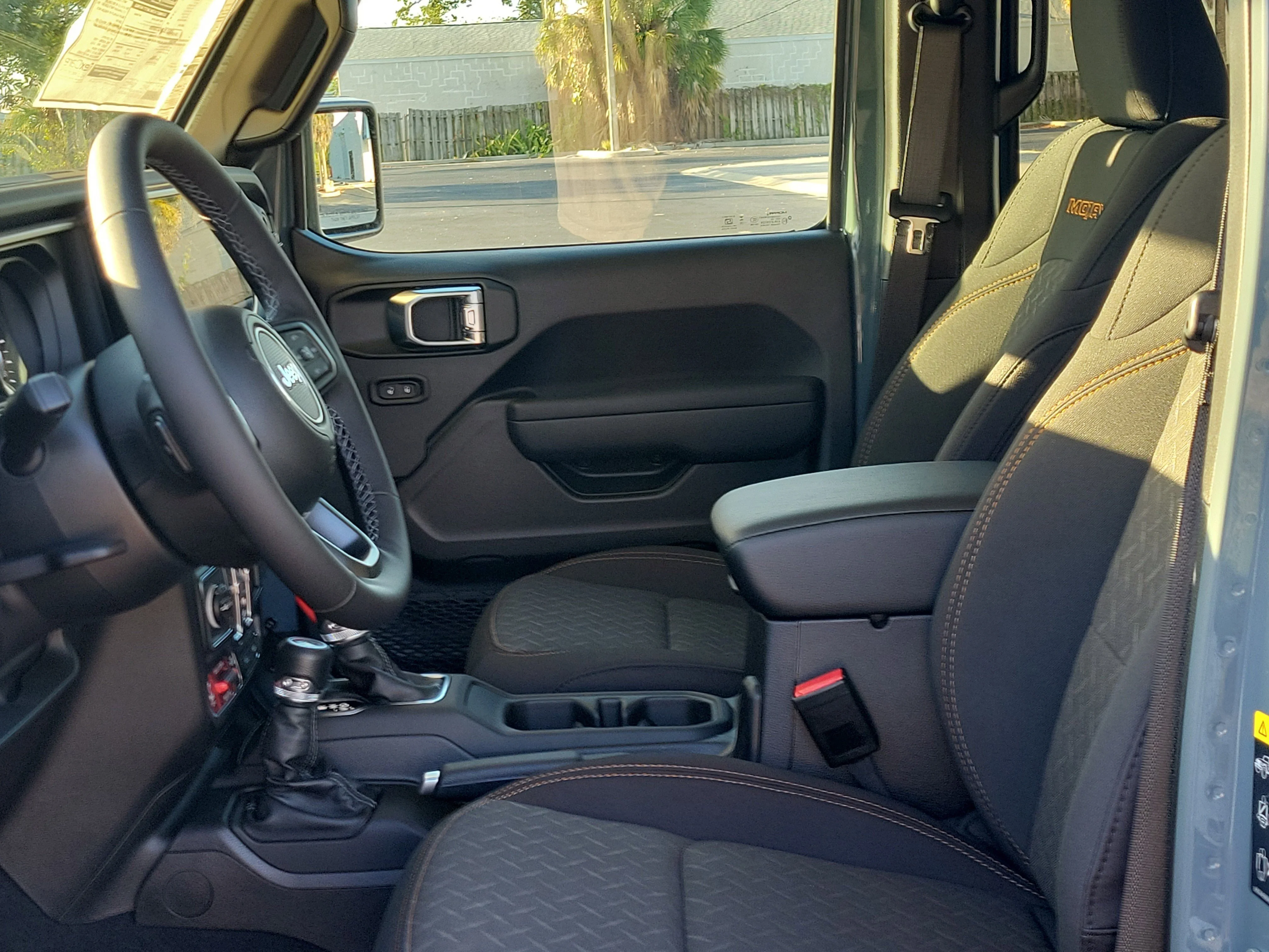 New 2026 Anvil Clearcoat Jeep Mojave image 18