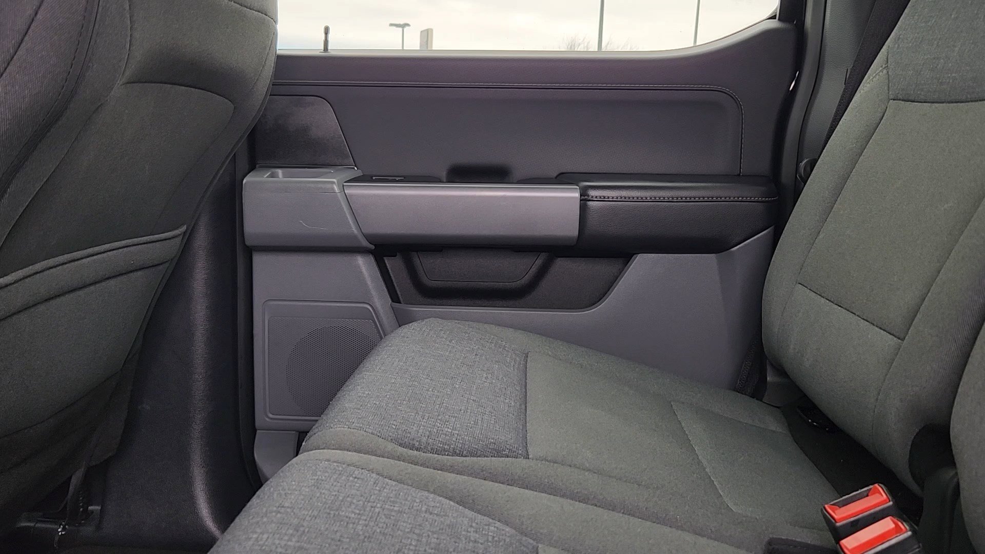 2025 Ford F-150 XLT - Photo 16