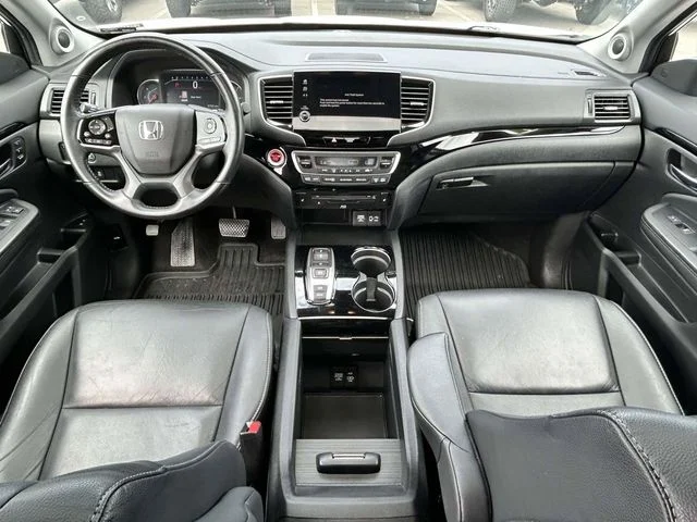 Used 2021 White Honda Touring image 13