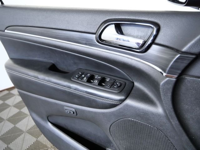 Used 2021 Red Jeep Limited image 24