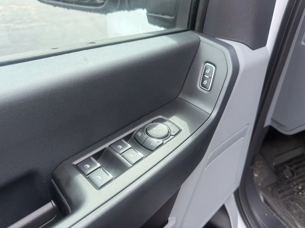 New 2026 Oxford White Ford F-250® XL image 15