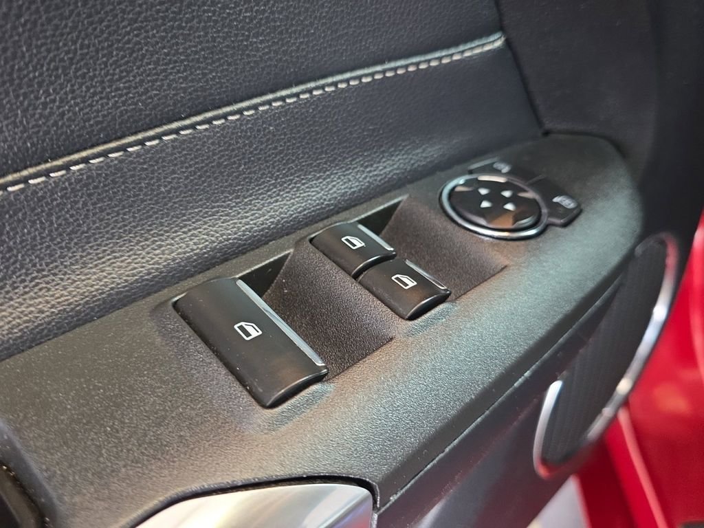 Used 2017 Red Ford GT Premium image 30
