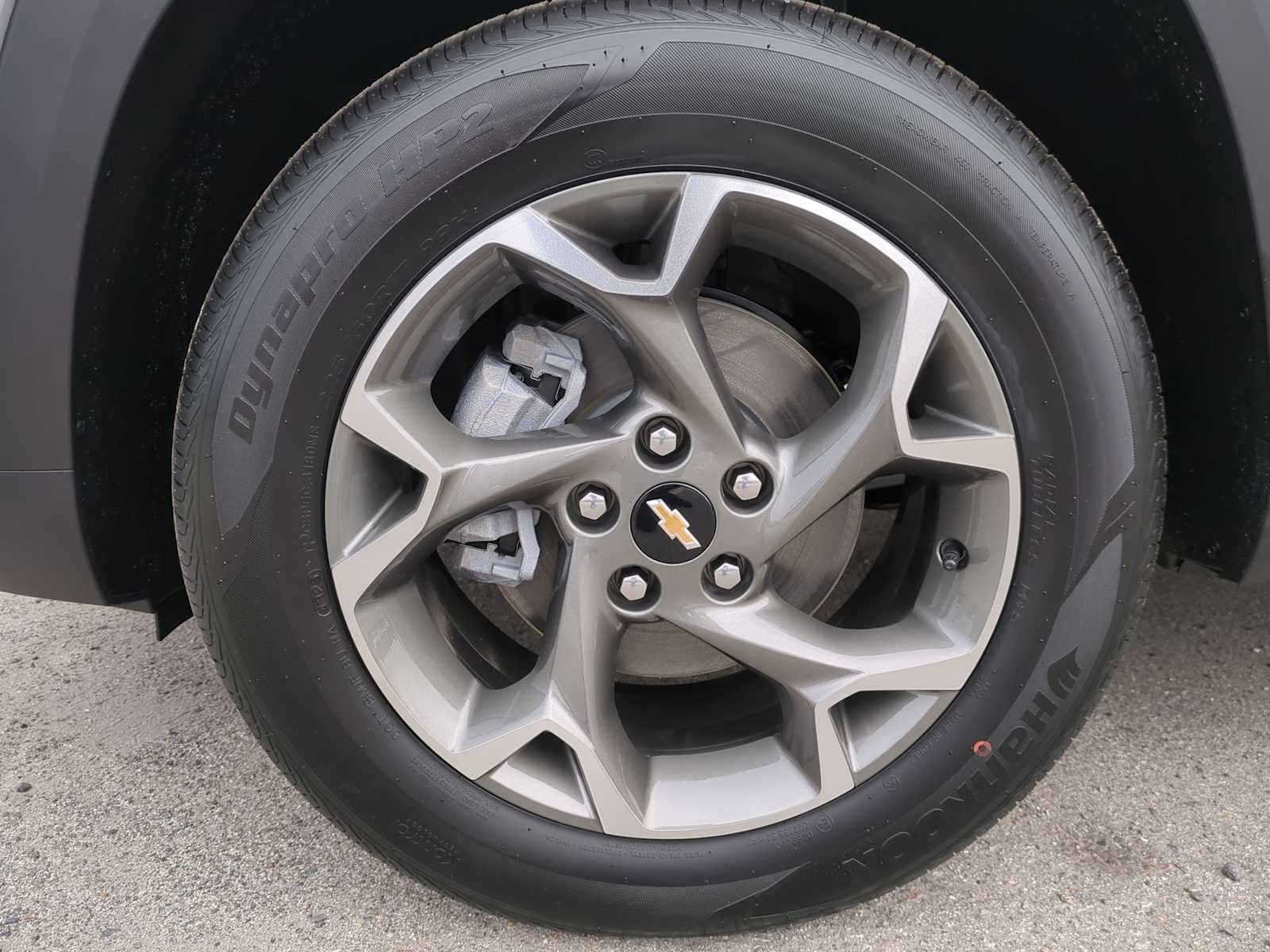New 2026 Sterling Gray Metallic Chevrolet LT image 28