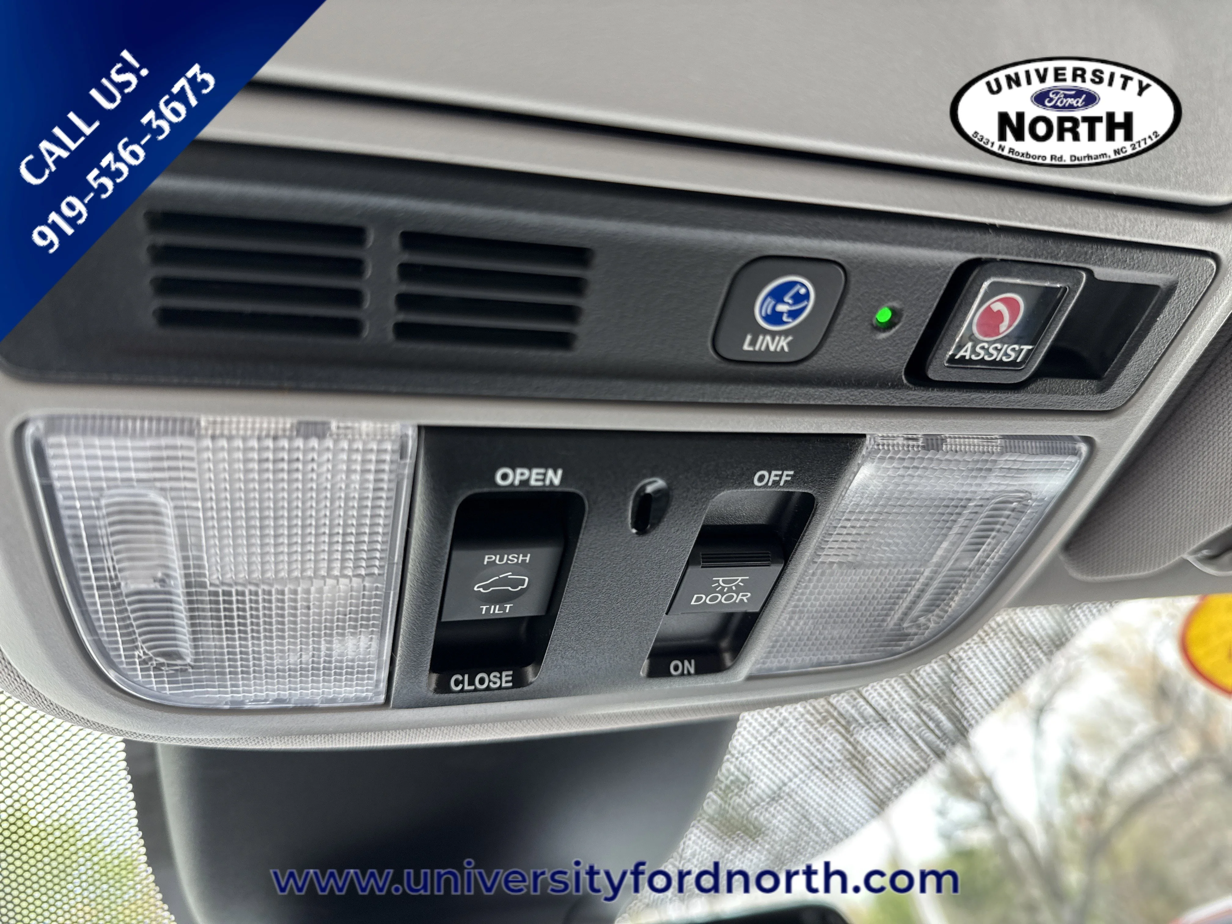 Used 2024 Sonic Gray Pearl Honda Touring image 28
