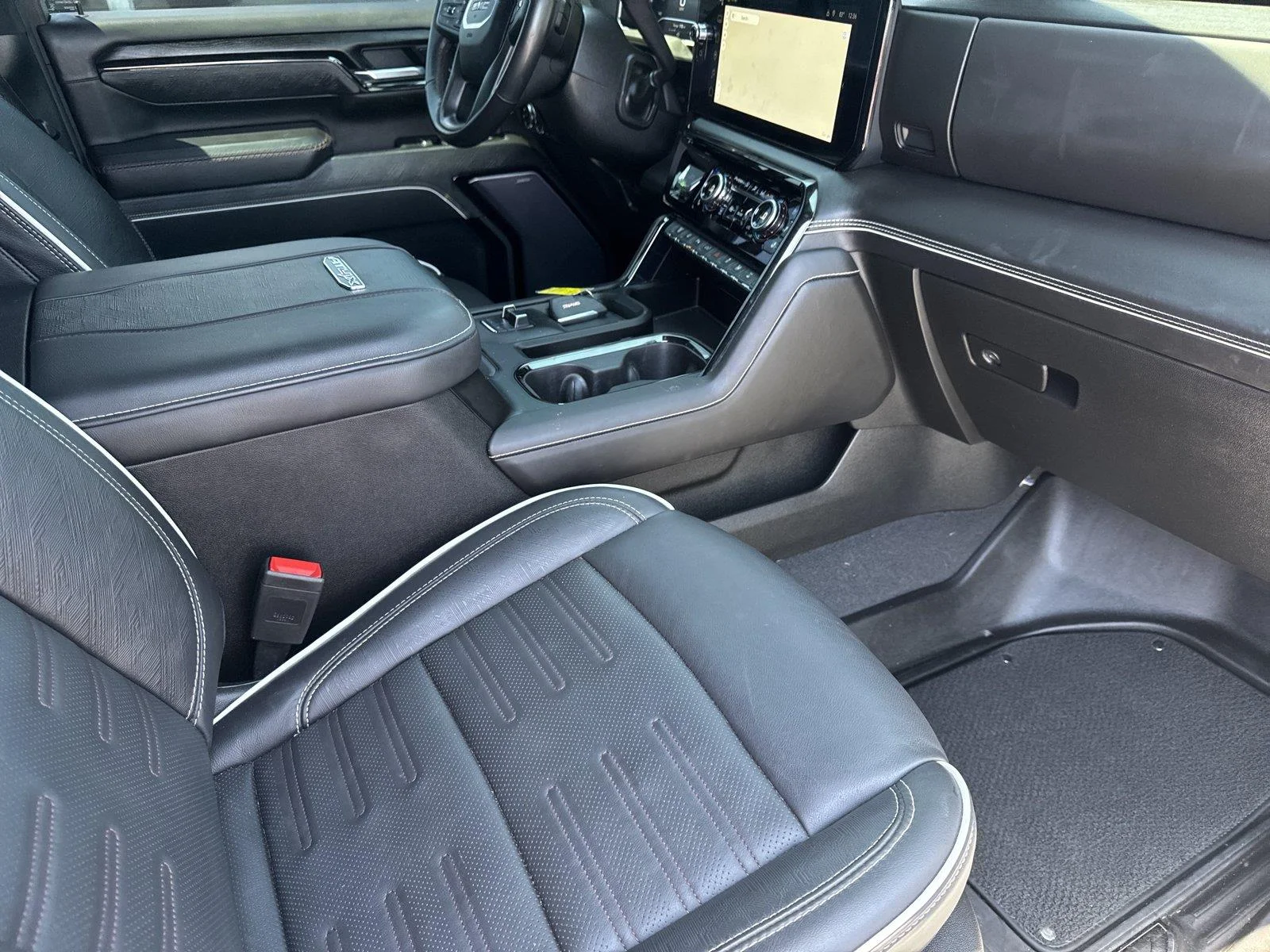 Used 2024 Summit White GMC AT4X image 36