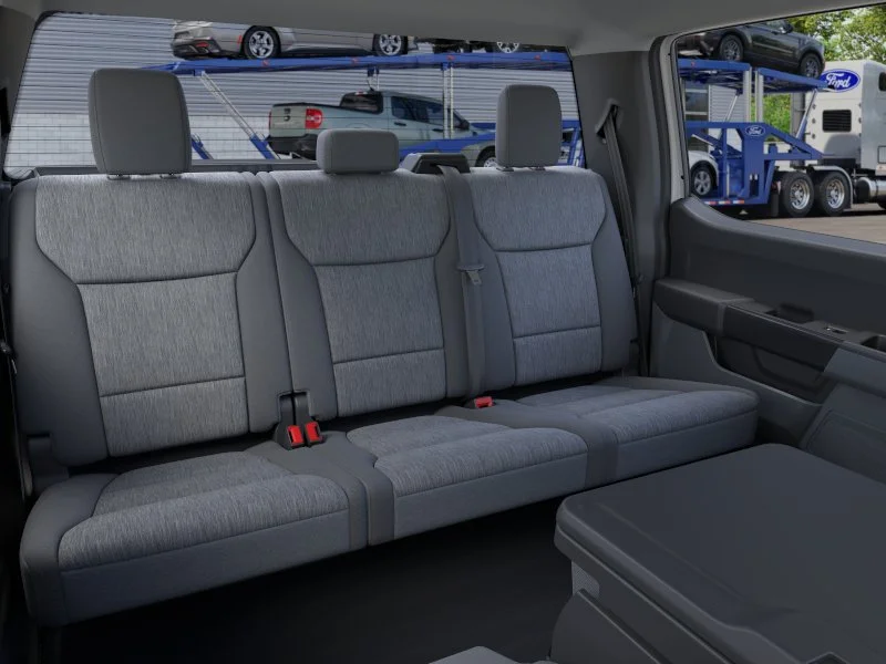 New 2026 Oxford White Ford XL image 11