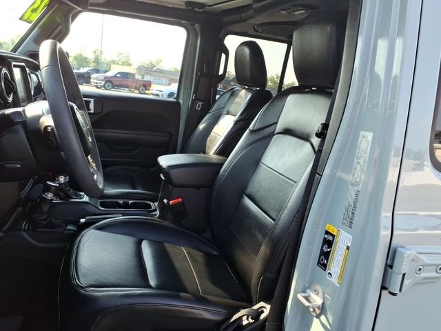 Used 2023 Gray Jeep Altitude image 12