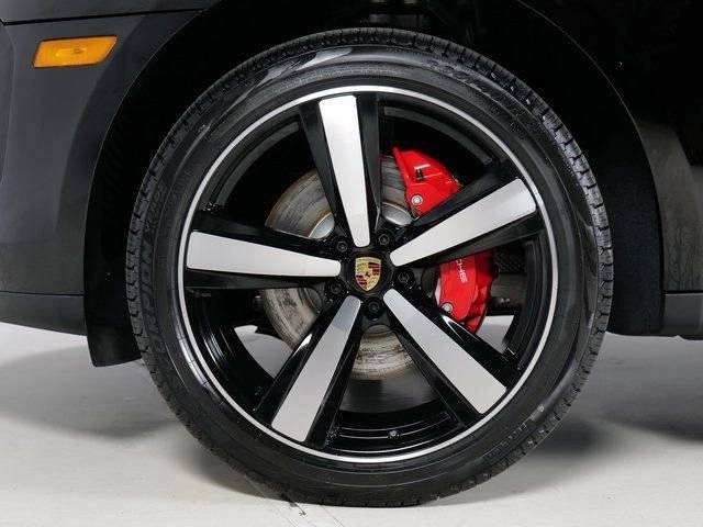 New 2026 Black Porsche S image 35