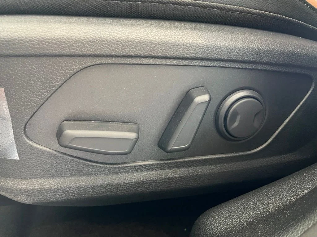 New 2026 Gray Kia X-Line image 24