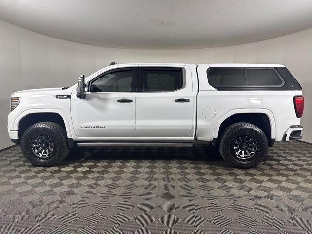 Used 2022 Summit White GMC Denali image 7