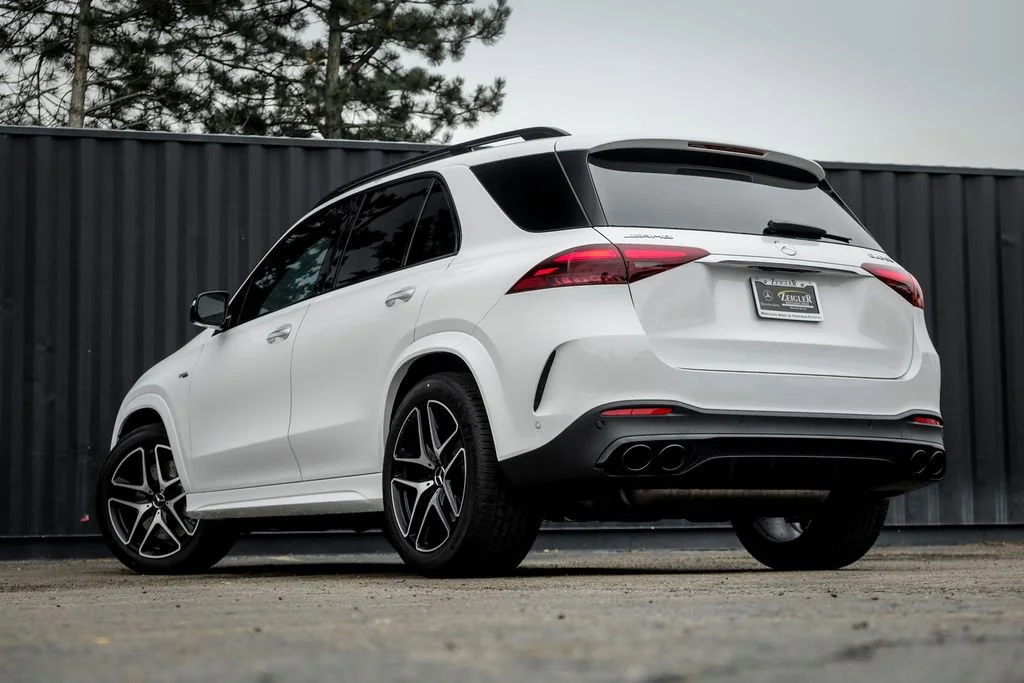 New 2026 Polar White Mercedes-Benz GLE 53 AMG® image 40