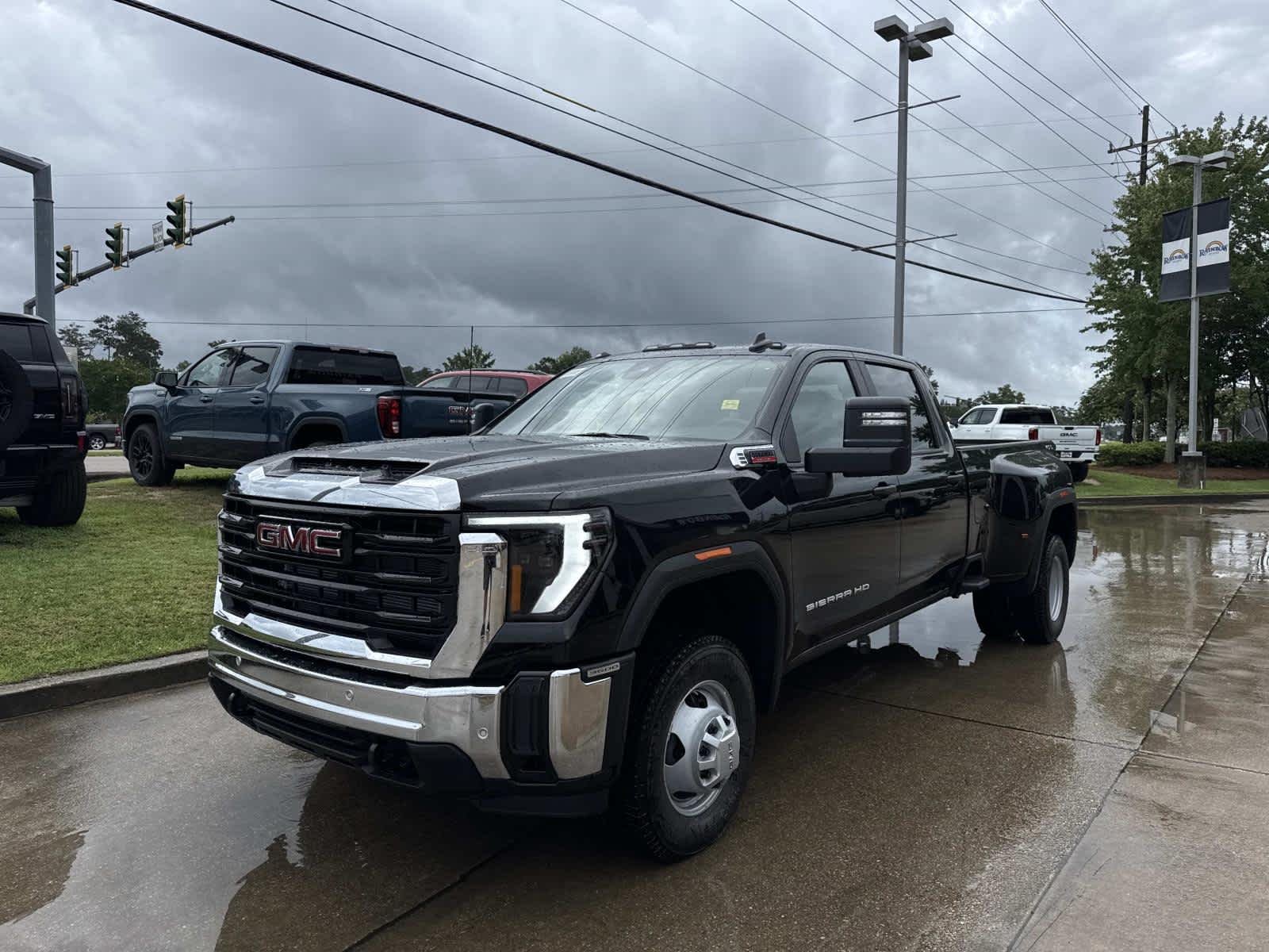New 2026 Onyx Black GMC Pro DRW image 3