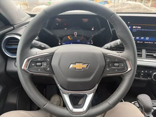 New 2026 Mosaic Black Metallic Chevrolet LT image 20
