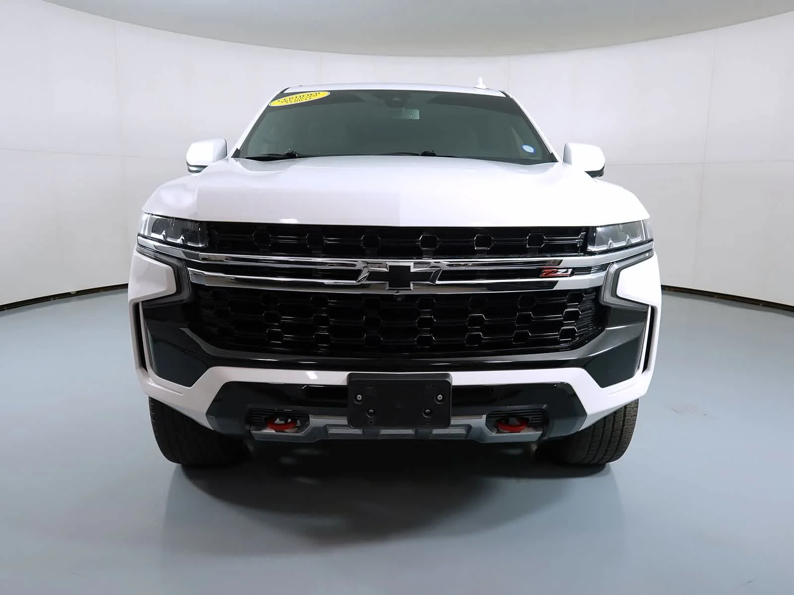Certified Used 2022 WHITE Chevrolet Z71 image 3