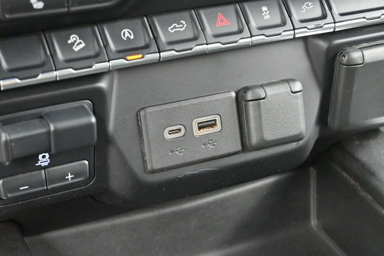Used 2021 SHADOW GRAY METALLIC Chevrolet RST image 26