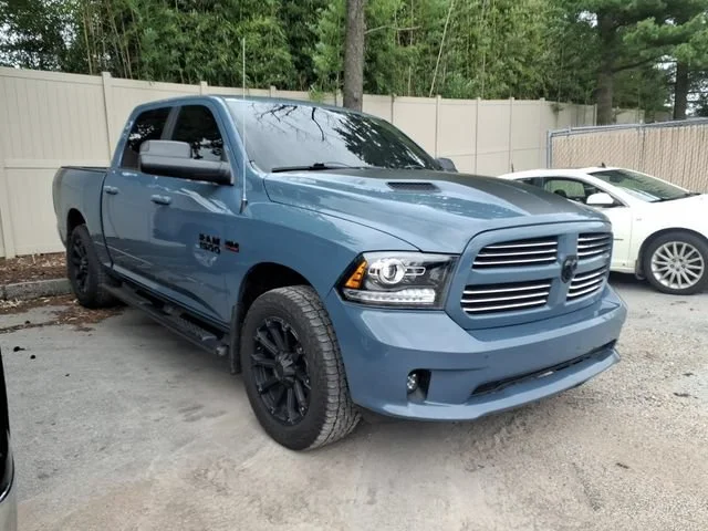 Used 2015  Ram Sport image 4