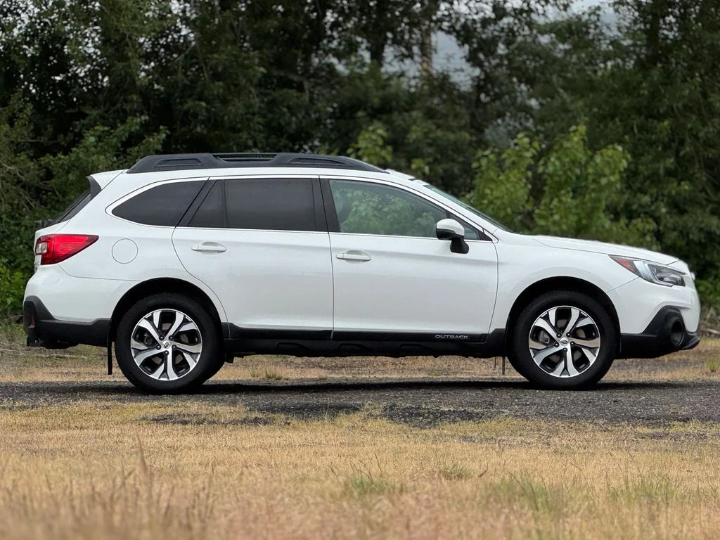 Used 2019 Crystal White Pearl Subaru 3.6R image 8