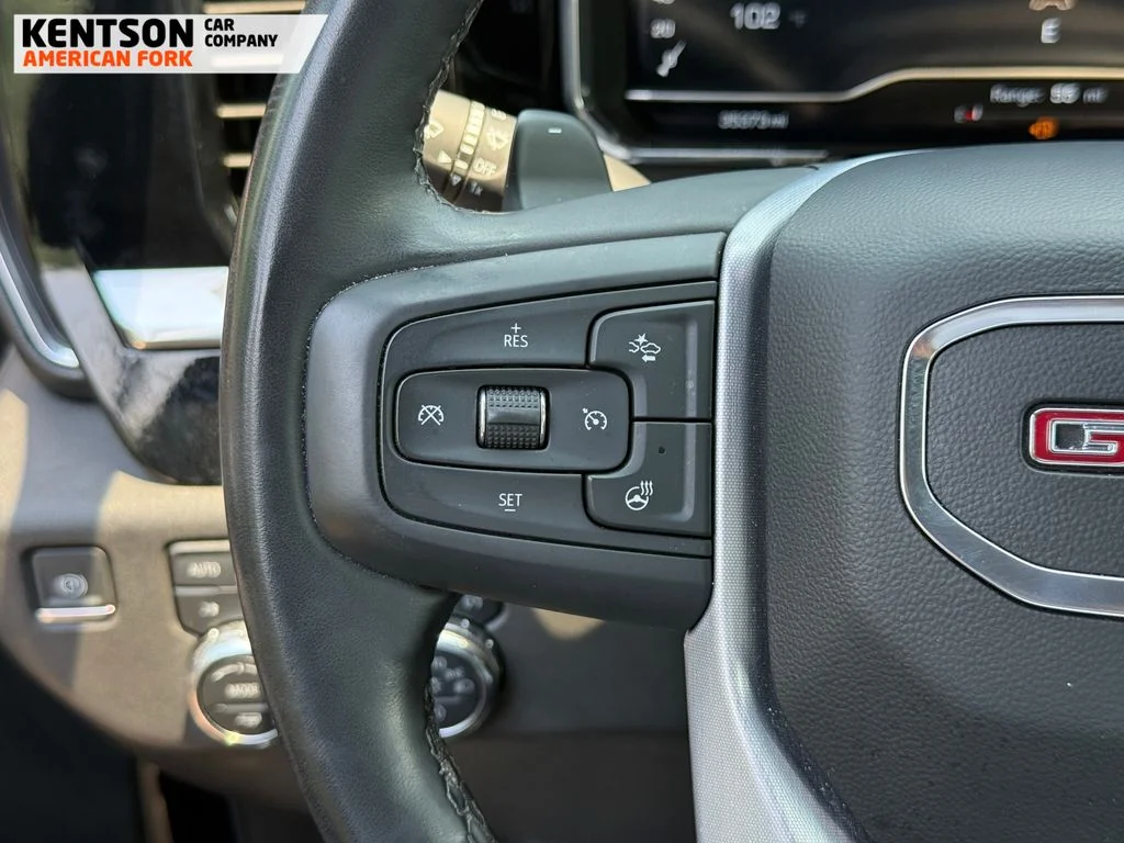 Used 2025 Black GMC Elevation image 16