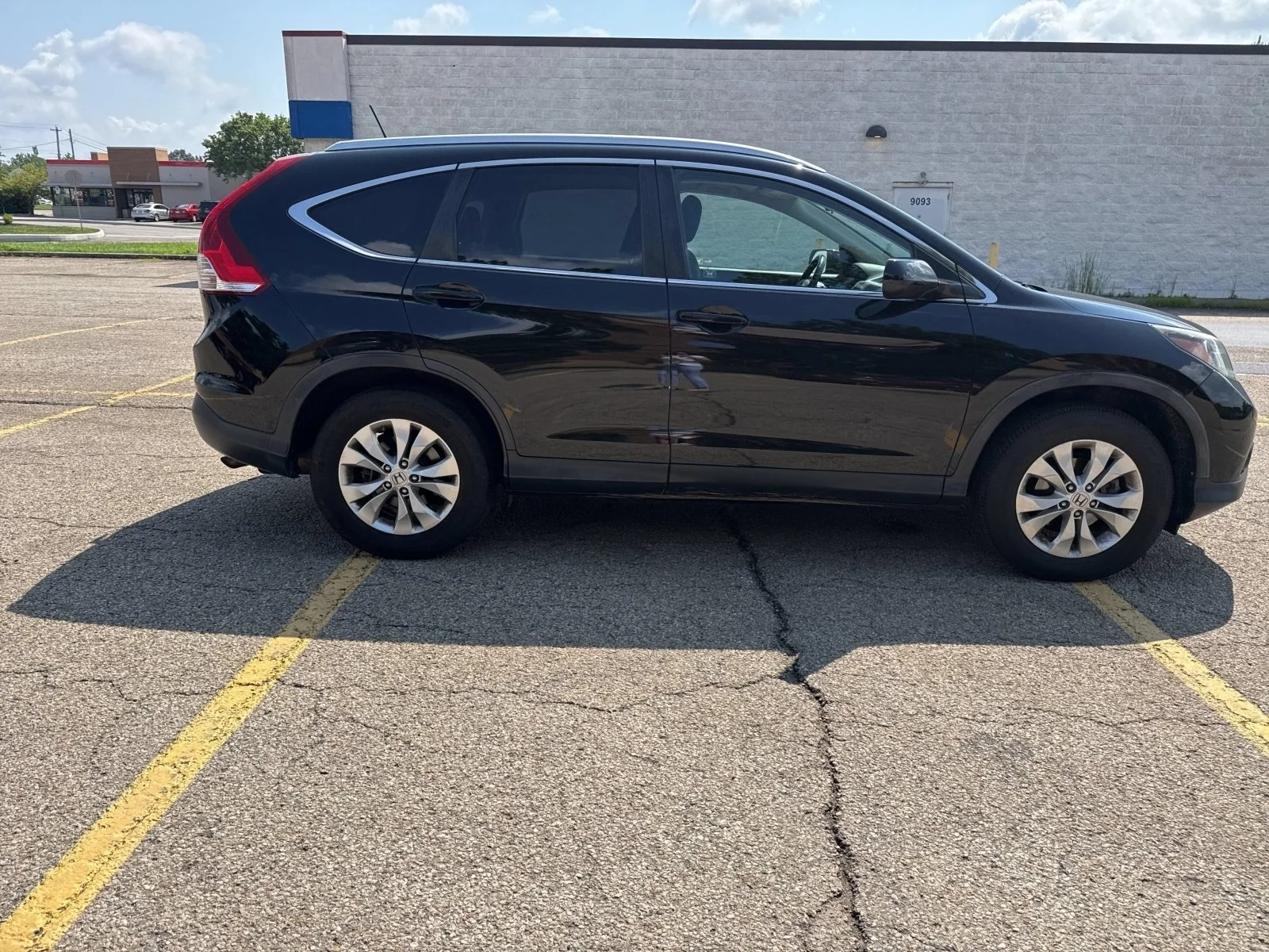 Used 2012 Crystal Black Pearl Honda EX-L image 22