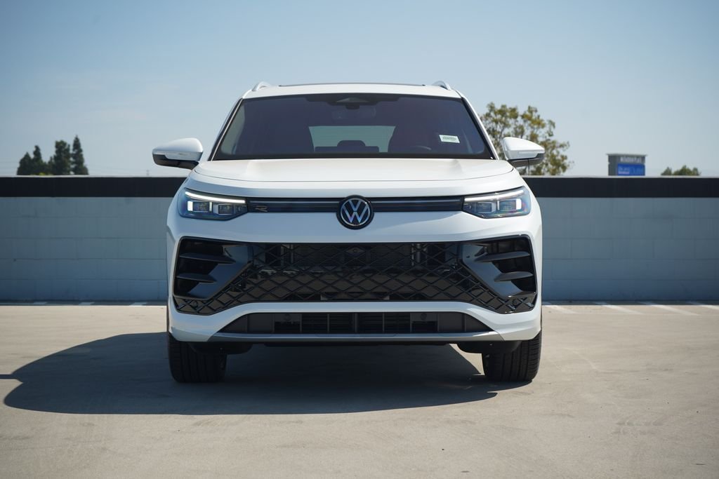 New 2026 Opal White Pearl Volkswagen 2.0T SEL R-Line Turbo image 5