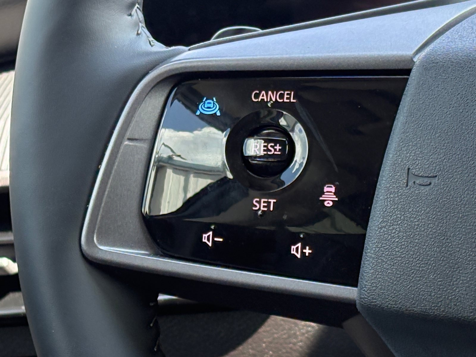 Used 2025 Gun Metallic Nissan SV image 24