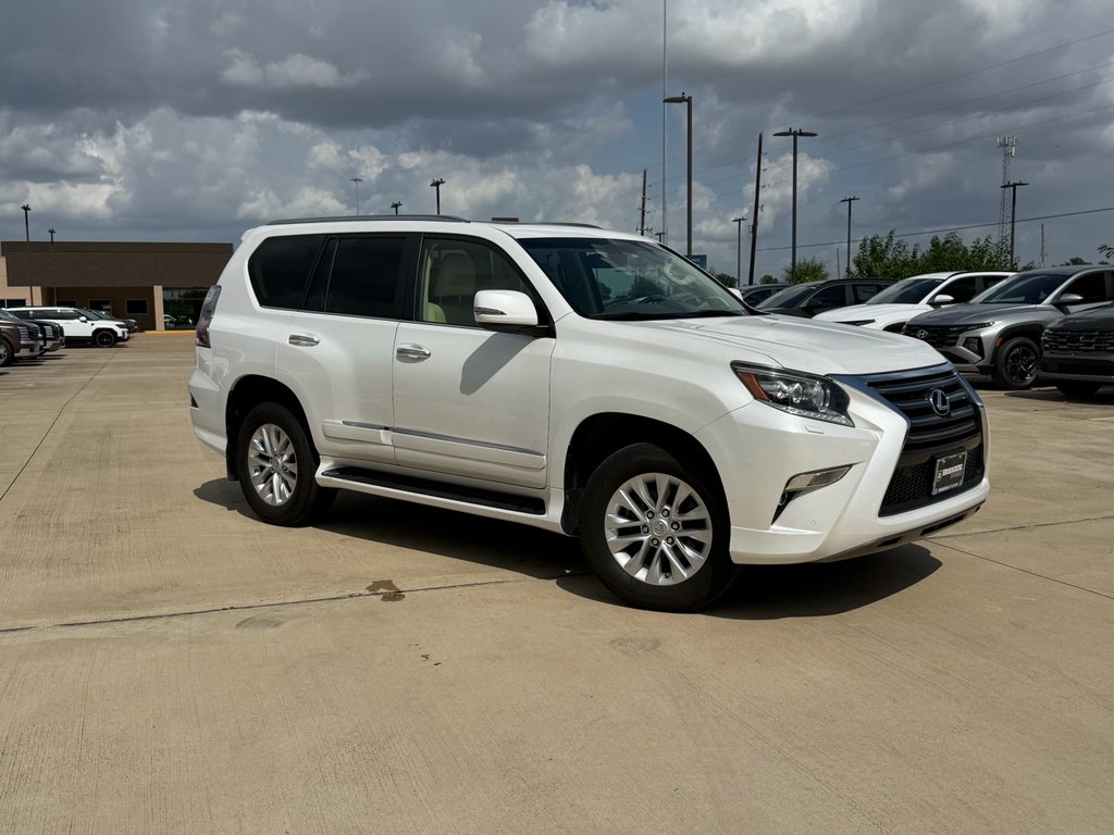 Used 2019 Starfire Pearl Lexus Premium image 7