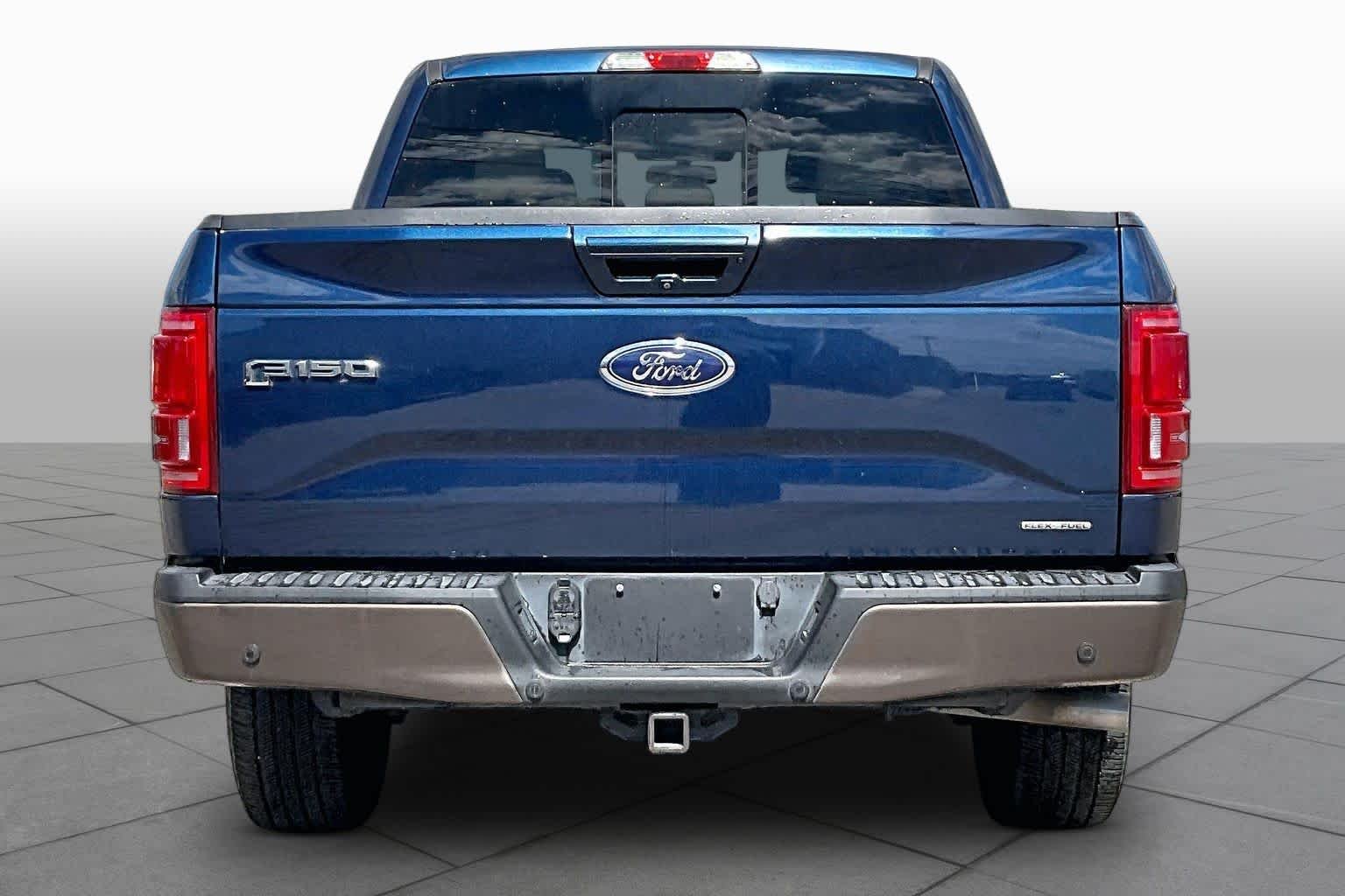 Used 2015 Blue Jeans Metallic/Caribou Metallic Ford Lariat image 5
