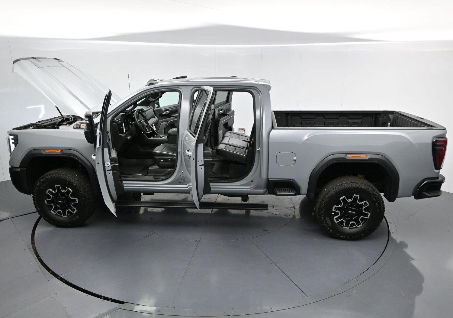 Used 2025 Thunderstorm Gray GMC AT4X image 43