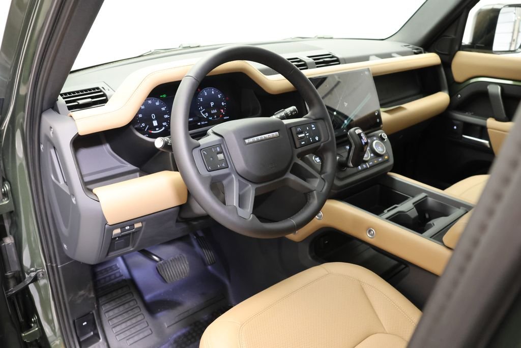 2026 Land Rover Defender S - Photo 28