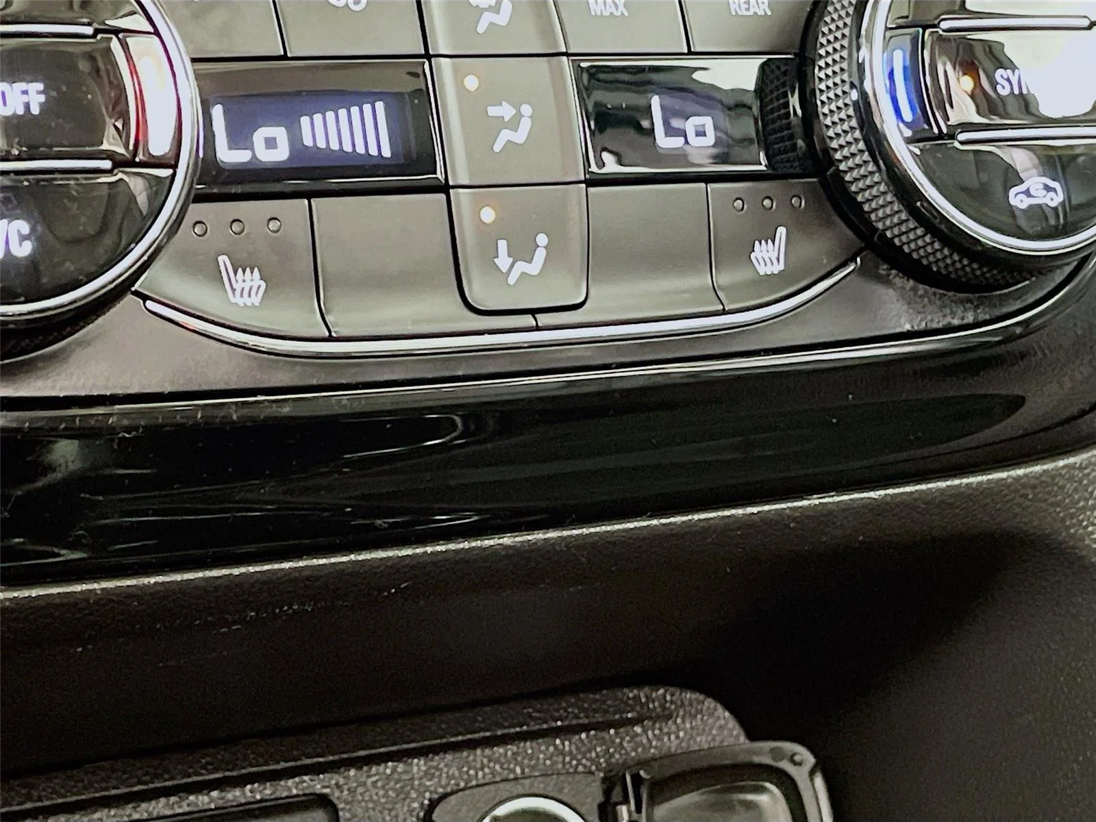 2023 Buick Encore GX Essence - Photo 24