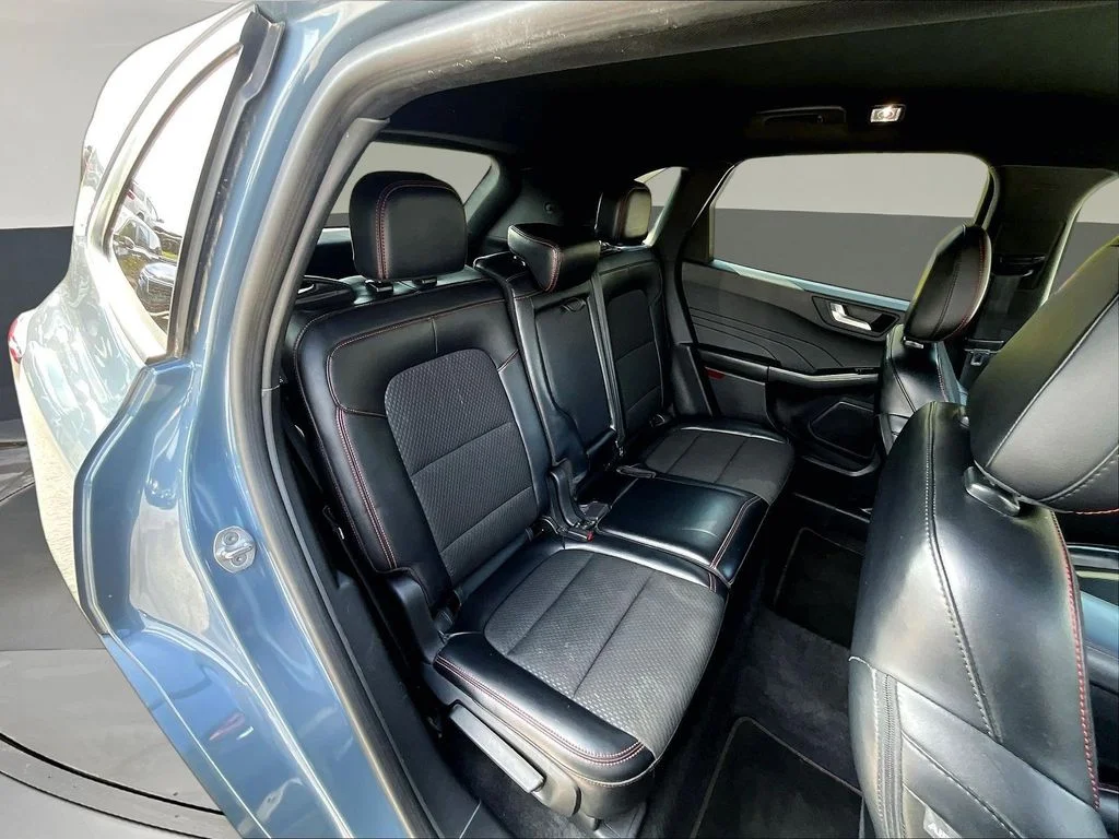 Used 2023 Blue Ford ST-Line image 26