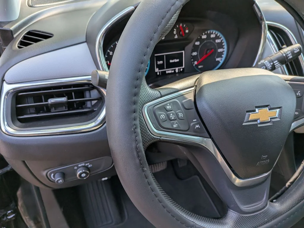 Used 2022 Black Chevrolet LS image 22