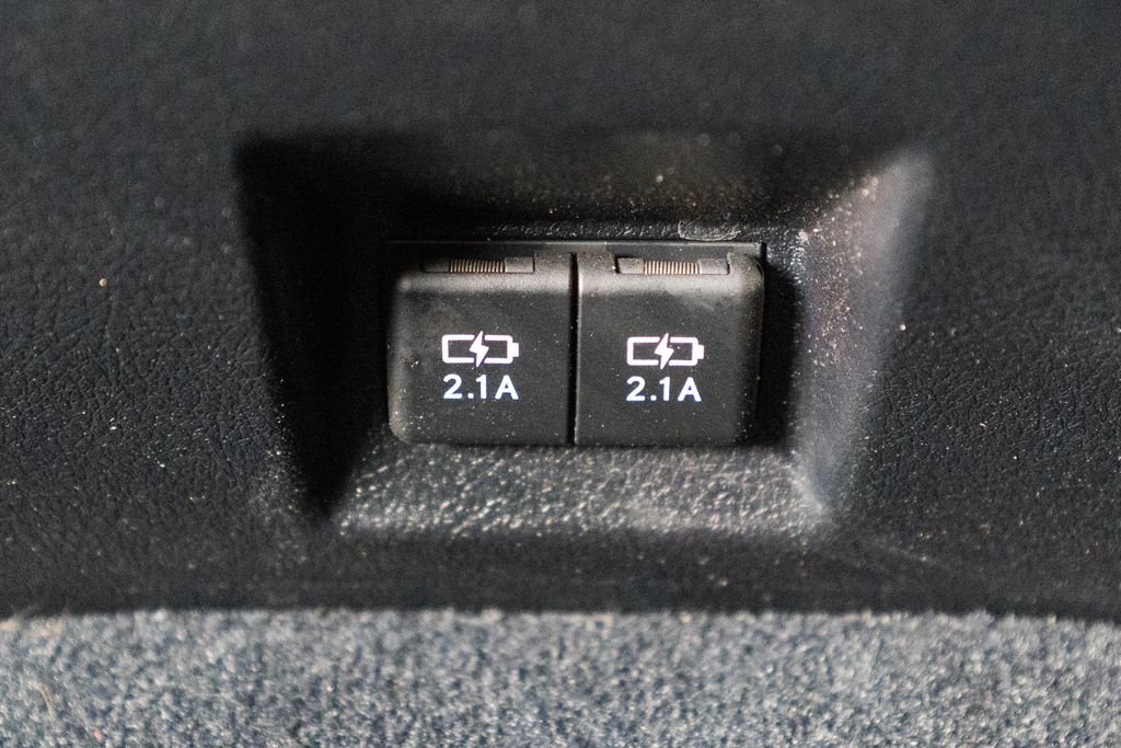 Used 2022 Black Lexus 460 image 35