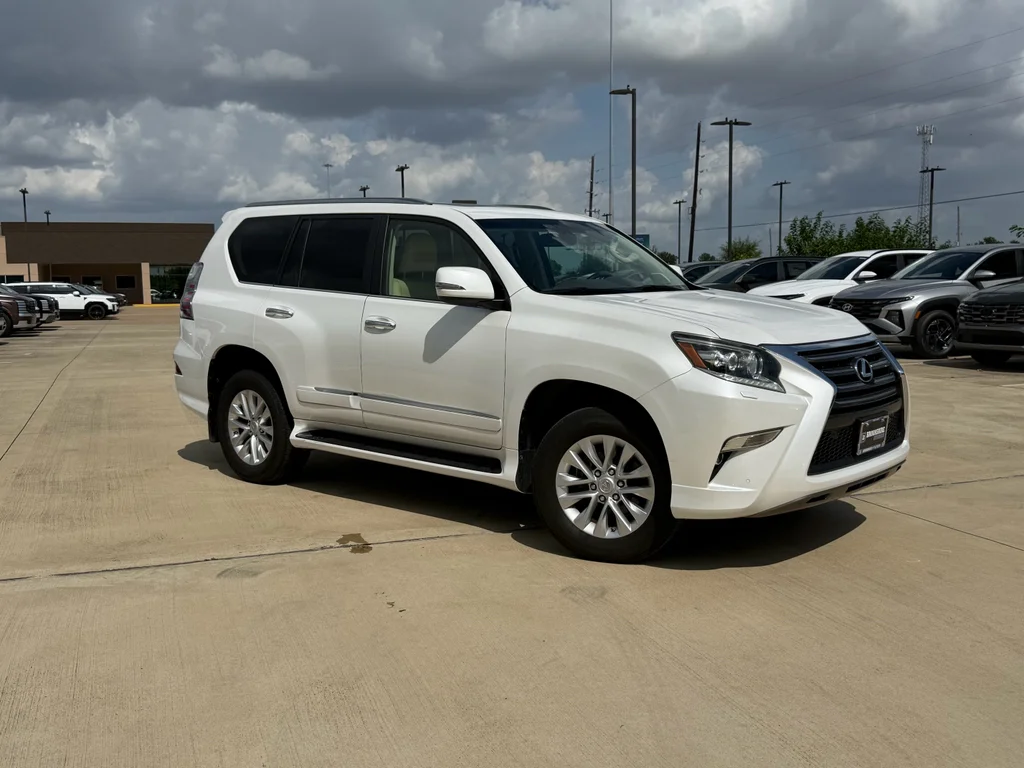 Used 2019 Starfire Pearl Lexus Premium image 8