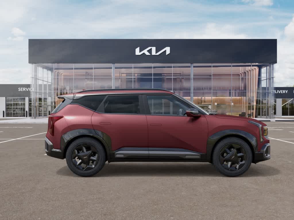 New 2027 Magma Red Matte Kia X-Line S image 7