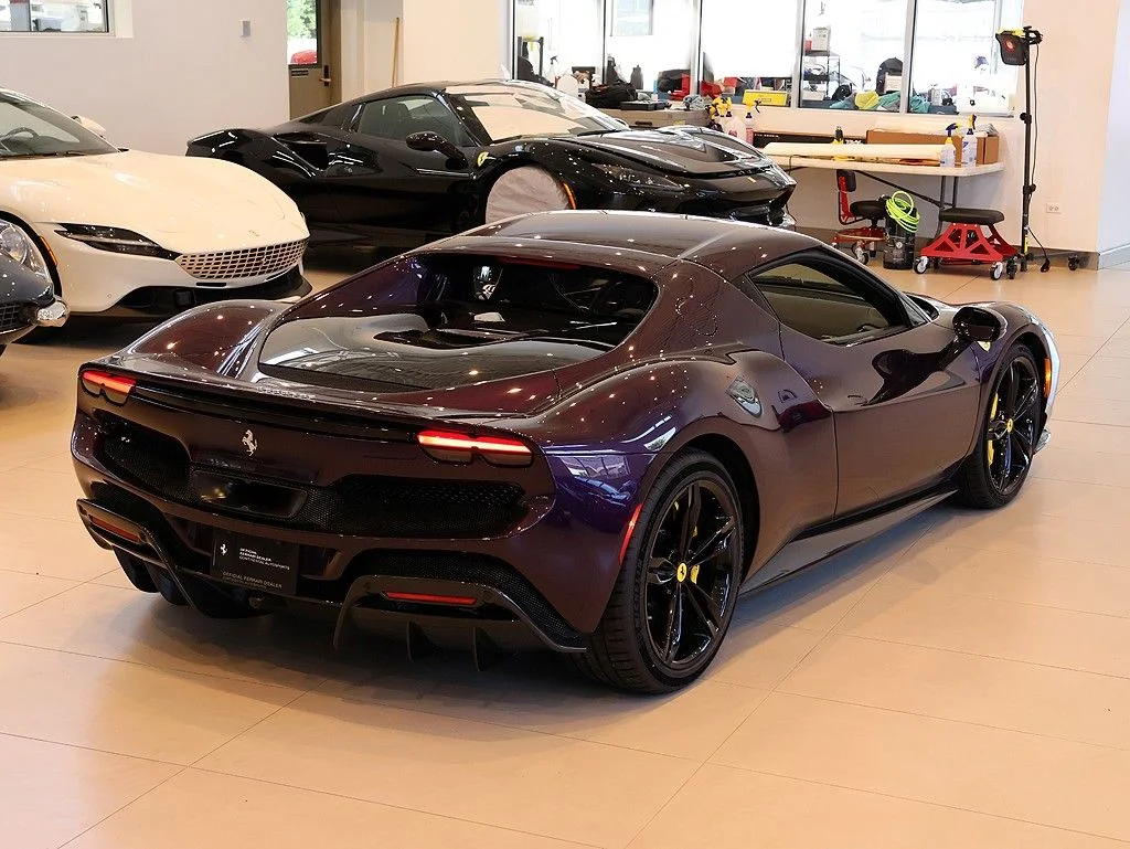 Certified Used 2025 Viola Hong Kong Ferrari  image 99