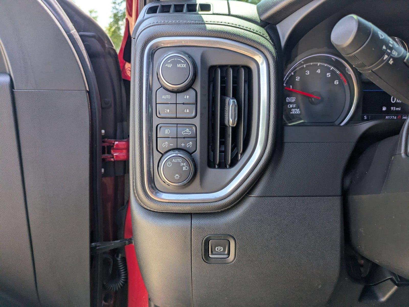 Used 2020 Cajun Red Tintcoat Chevrolet RST image 16