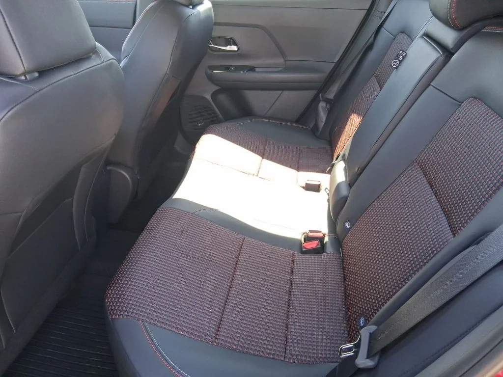 2026 Nissan KICKS SR AWD - Photo 24