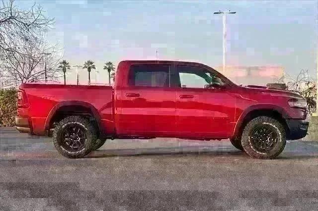 New 2026 Molten Red Pearl-Coat Exterior Paint RAM REBEL image 3