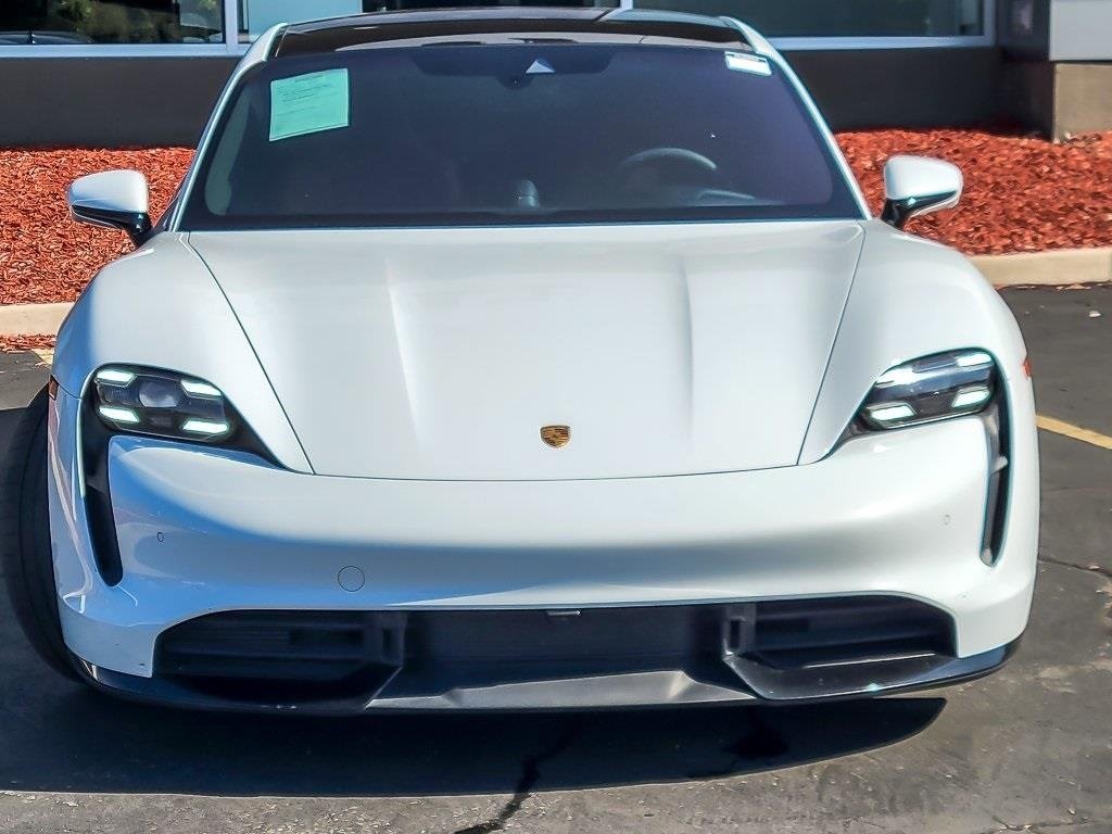 2022 PORSCHE TAYCAN - Image 3