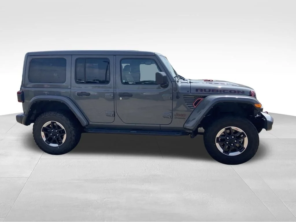 Used 2022 Gray Jeep Unlimited Rubicon image 12