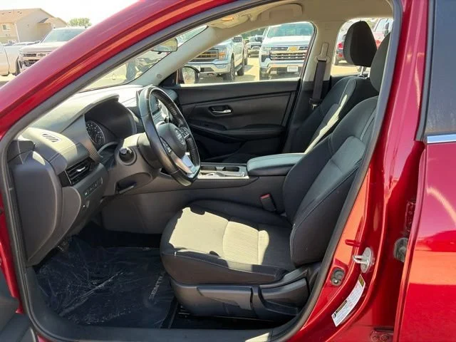 Used 2022 Red Nissan SV image 11