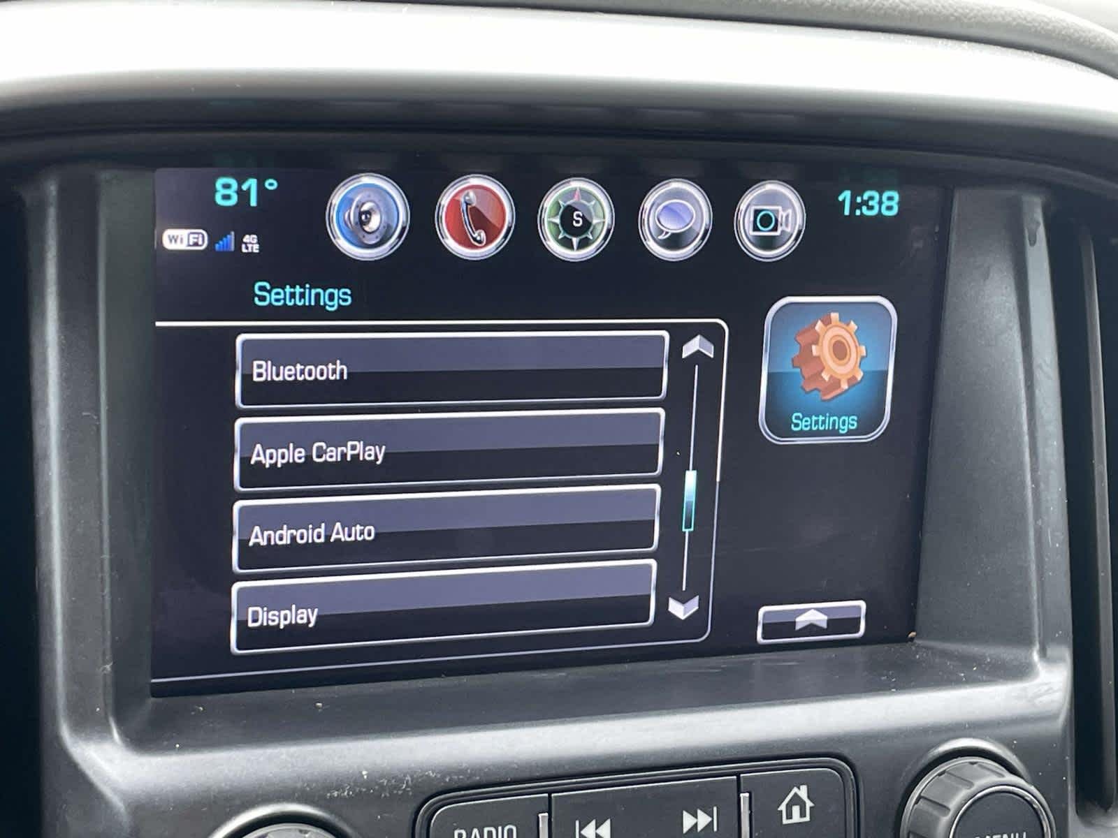 Used 2018 Black Chevrolet 4WD LT image 24