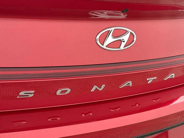 Pre-Owned 2021 Hyundai Sonata Limited
