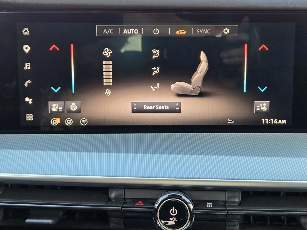 New 2026 Everest White Pearl TriCoat Nissan Platinum image 17