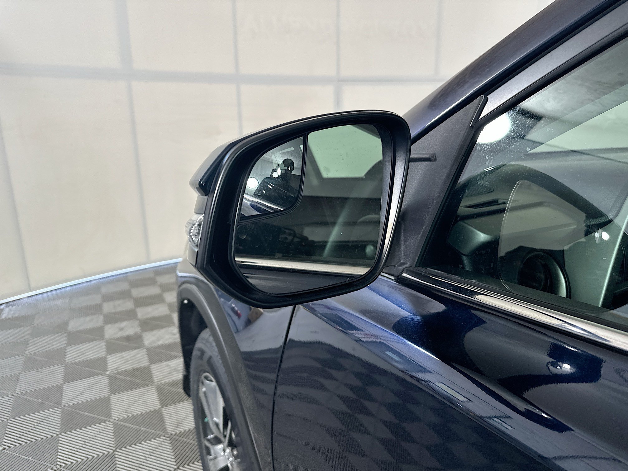 Used 2017 Aqua Toyota XLE image 10