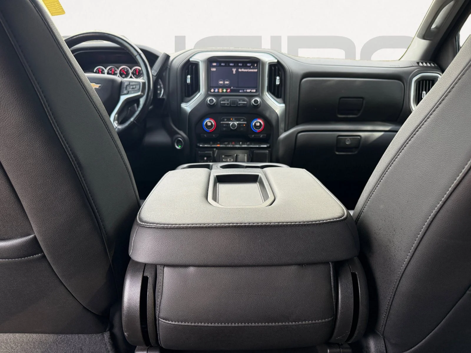 Used 2019 Cajun Red Tintcoat Chevrolet LT image 3