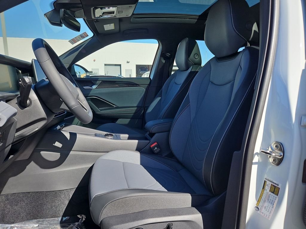 New 2026 White/off-white Volkswagen 2.0T SE R-Line Black image 15